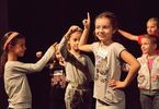 Warsztaty wokalne, taneczne i teatralne dla zespołu Abrakadabra, 1-30.10.15