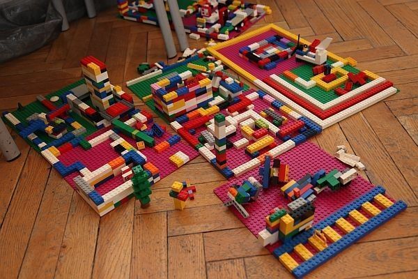 LEGO Twórcze Budowanie: Podróż do Krainy Świętego Mikołaja