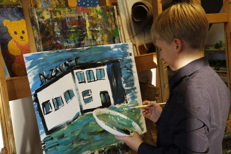 Kolaż technik – niecodzienne warsztaty plastyczne